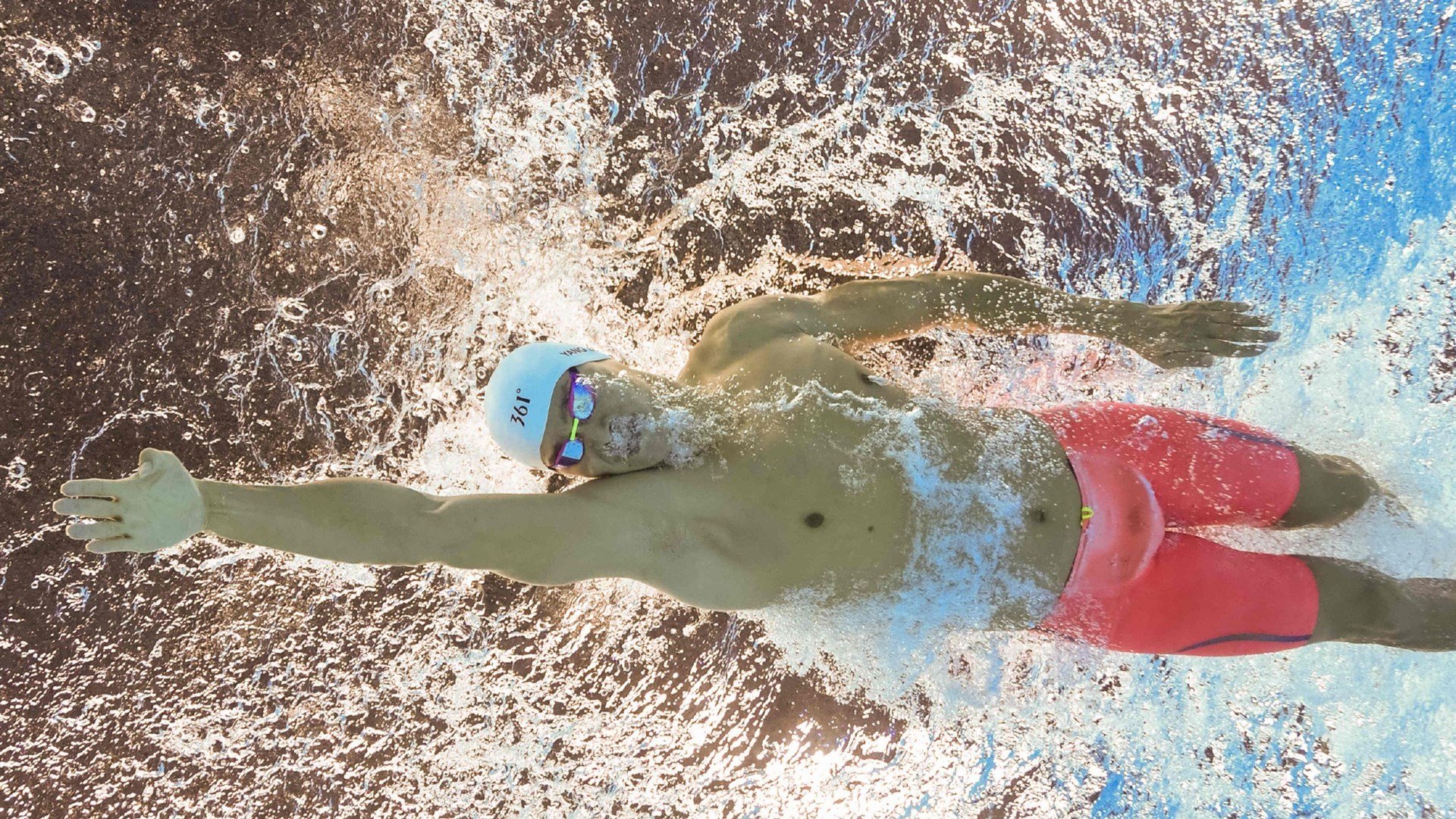 皮特·卡普尔的反击速度与精准度为袋鼠队带来更多进攻机会，皮特卡罗尔